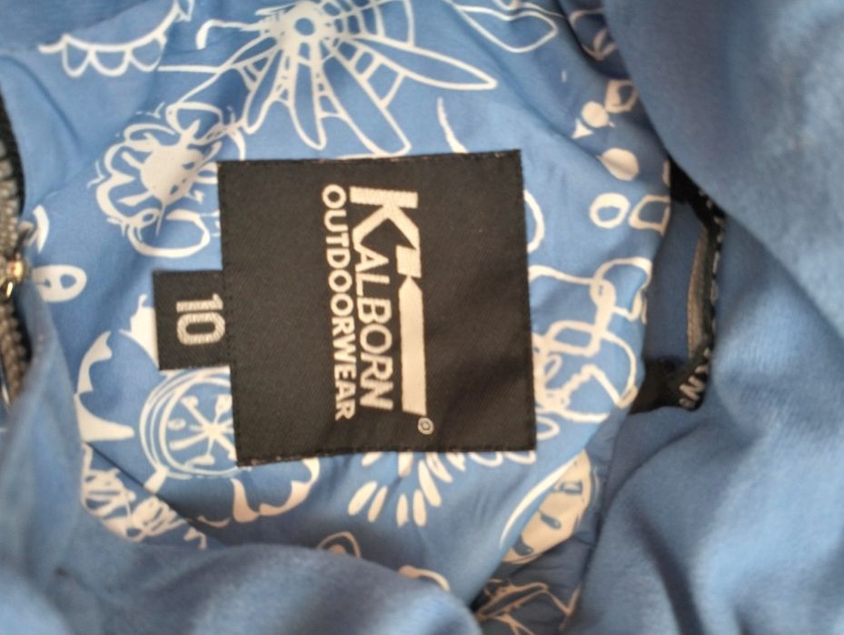 Демісезоний костюм 9-11років.