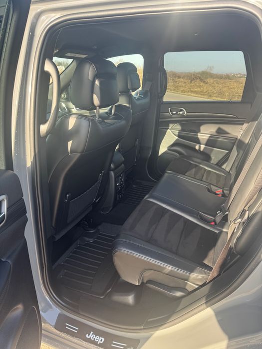 Jeep grand cherokee 2021