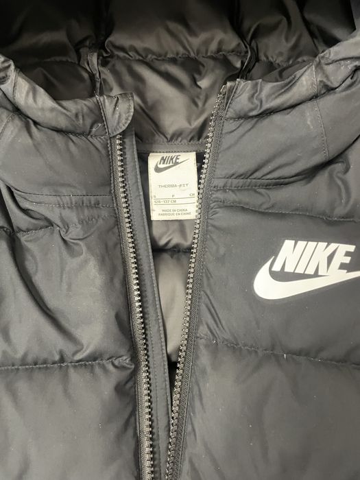 Продам куртку оригинал(128-132см)
