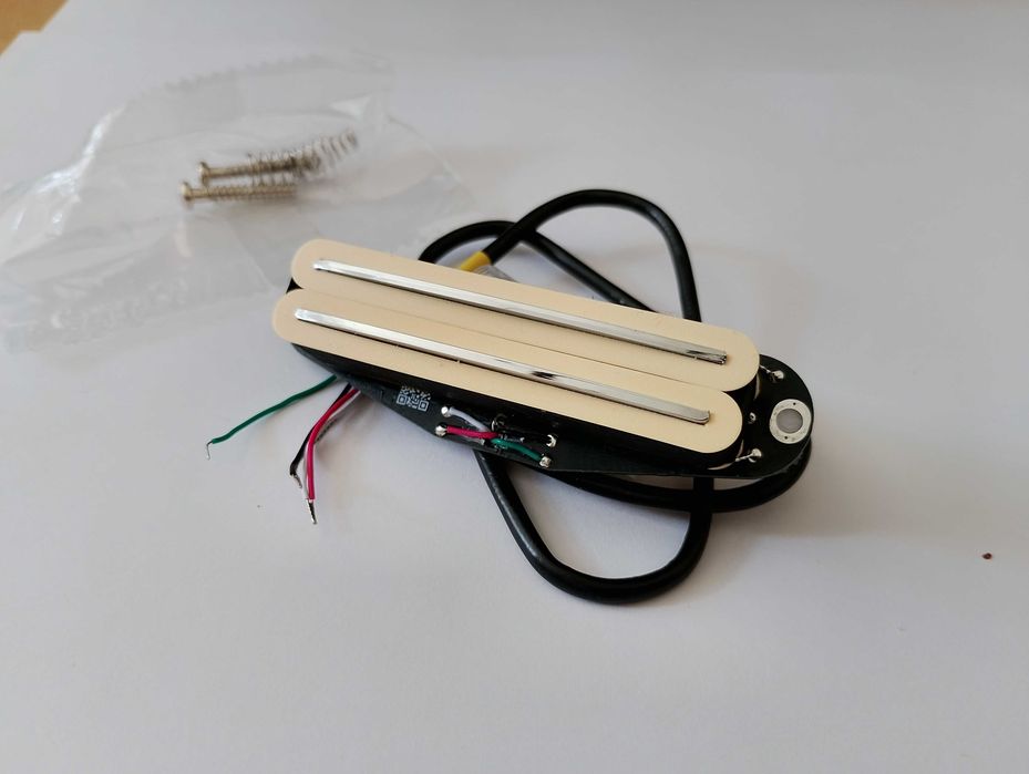 Mini Humbacker / Dual Rail / Twin-Rail / Hot Rail w rozmiarówce Singla, wzorowany na dimarzio, 13k OHM, pick-up, przetwornik - Kremowy [2]]
