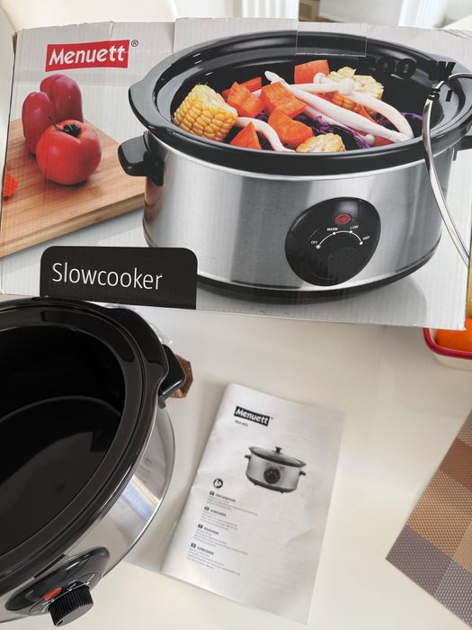 Продам повільноварку Menuett
