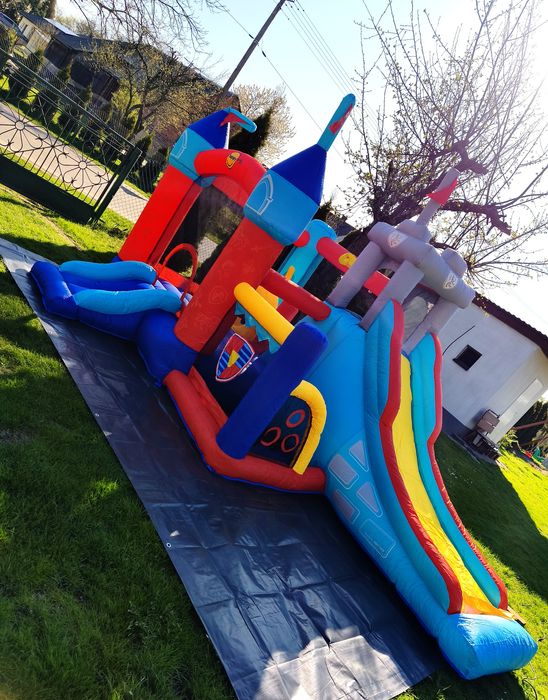 Wynajem dmuchańca dmuchanego placu zabaw zamek gryfa , na salę komunię