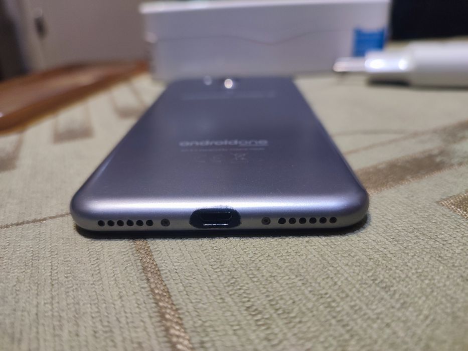 Смартфон General Mobile GM8, 3/32