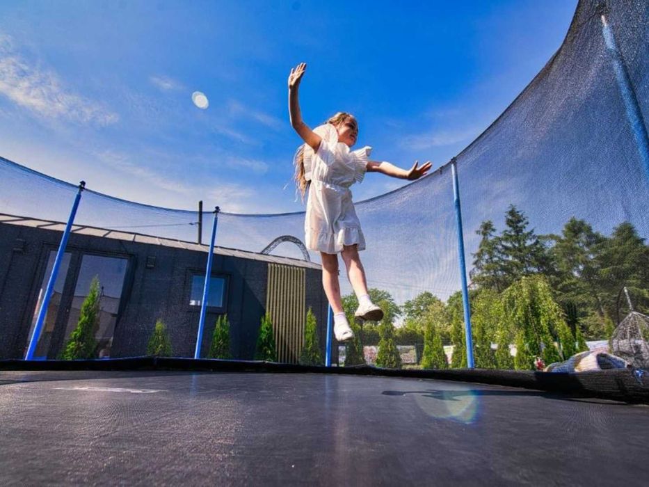 Energylandia Domek na wynajem w Zatorze - sauna, jacuzzi, basen, boiska, place zabaw, rowery