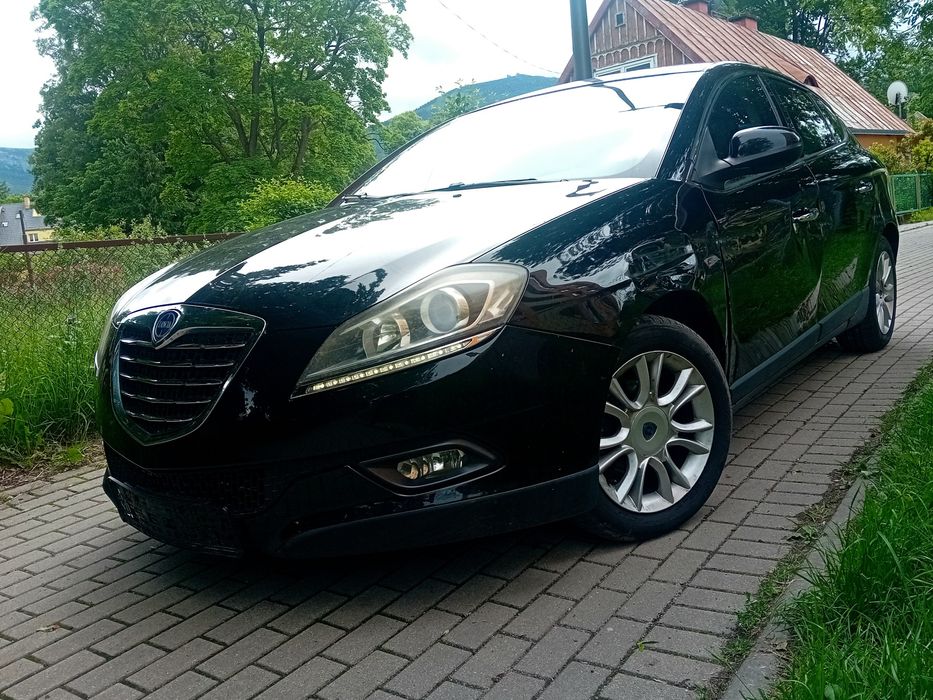 Lancia Delta 1.4 120km 88tys km 2012r