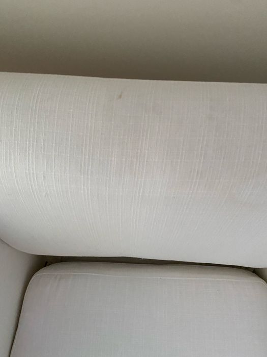 2 sofas individuais Ikea