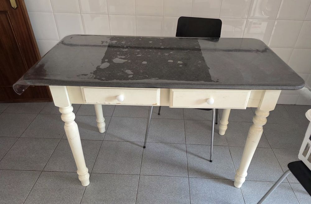 Mesa Jantar para 6 Pessoas - Pedra Maciça Granito  Preto