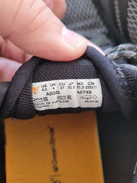 Buty chłopięce timberland r37