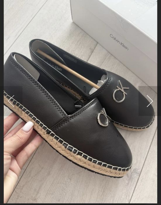 Calvin Klein лофери