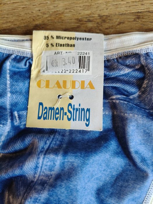 Majtki damskie stringi 8