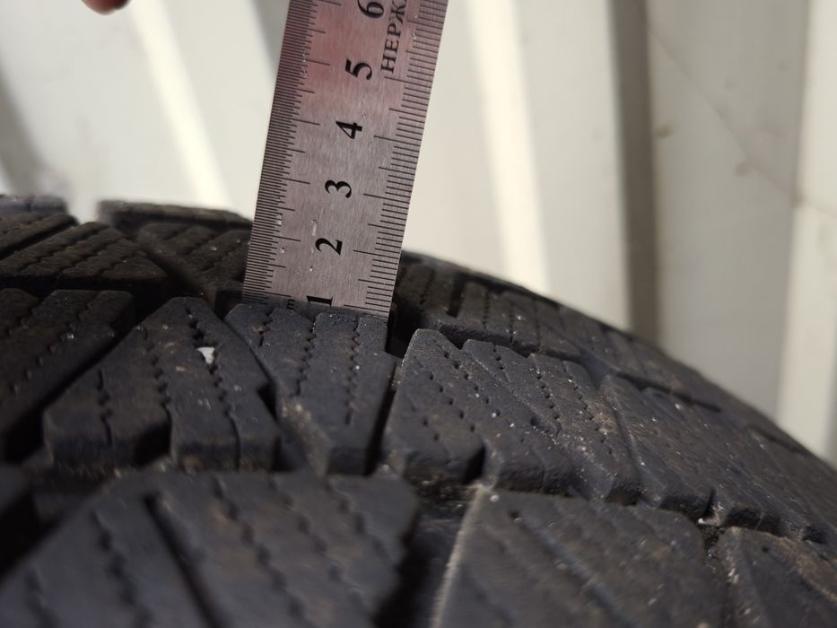 Шини Bridgestone Blizzak DM-V3 265/65 R17