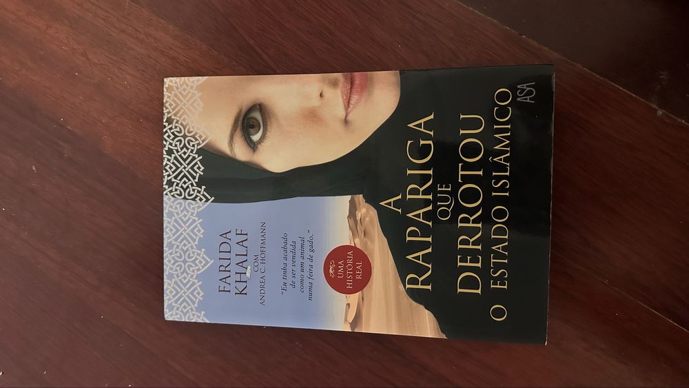 Livro “A rapariga que derrotou o estado islâmico” de Farida Khalaf