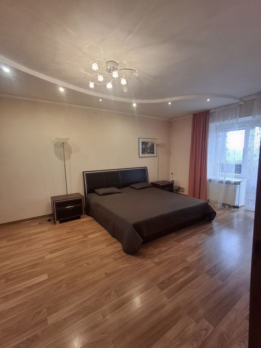 70 м2+Паркомісце Продаж 2 кім квартири в гарному місці
