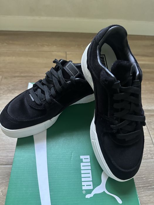 Кросівки PUMA Velour