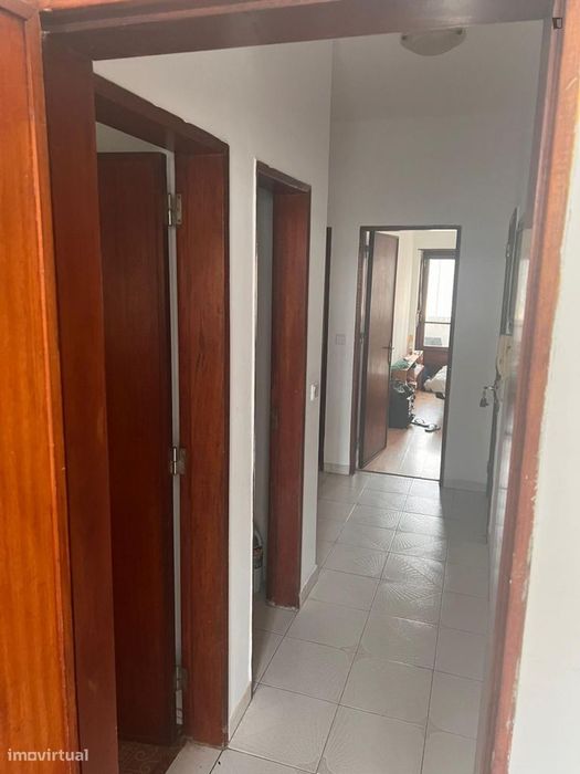 Quarto - localizado em Setubal