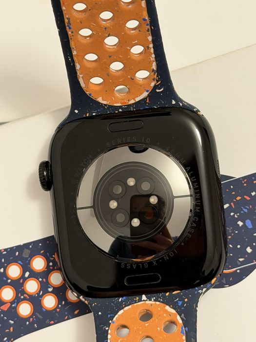 Apple watch series 10 46