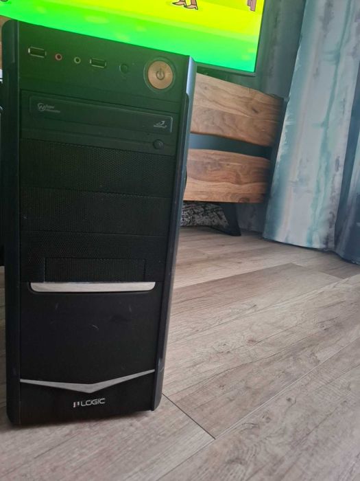 Pc Gamingowy GTX 1060 6GB i7 6700k 4.00Ghz 16 Ram DDR4 WIFI SSD 120GB 500GB HDD