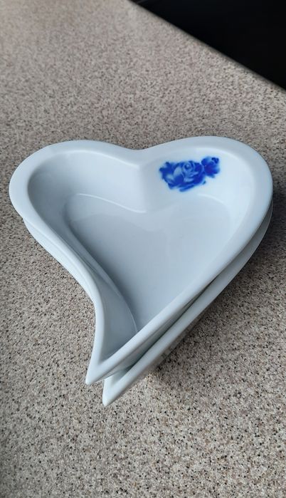2 miseczki w kształcie serca