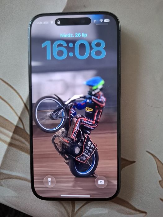 Iphone 15 pro stan bardzo dobry cena do negocjacji