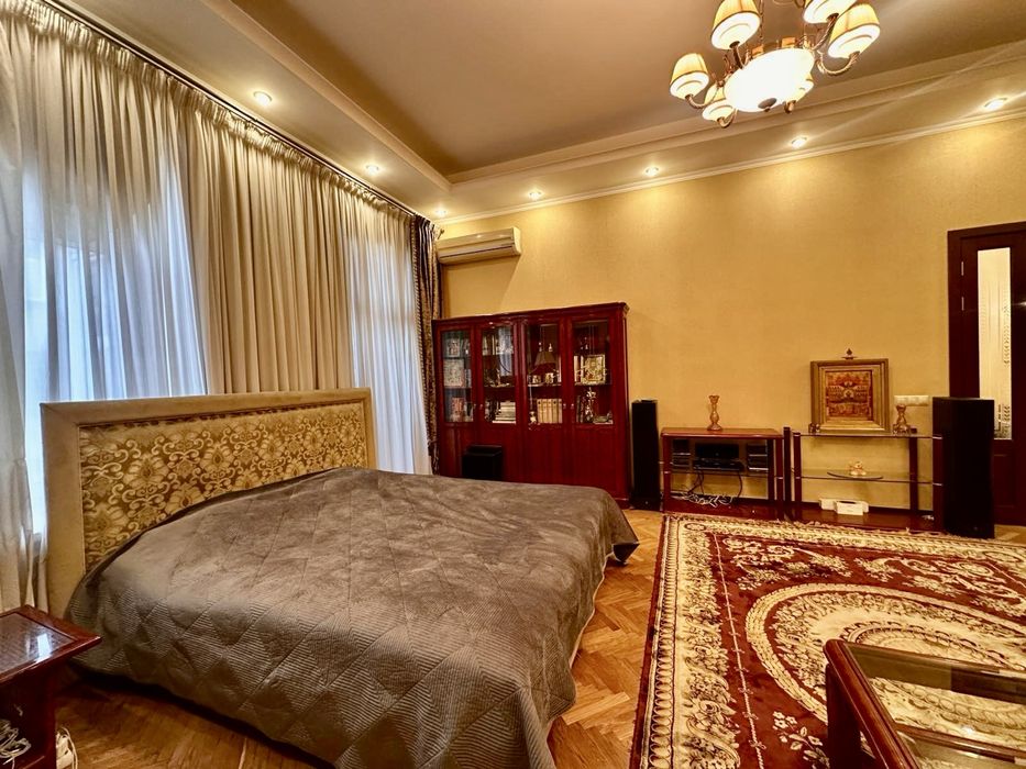 Продаж квартира Борисоглібська,17/1 Поділ Поштова площа