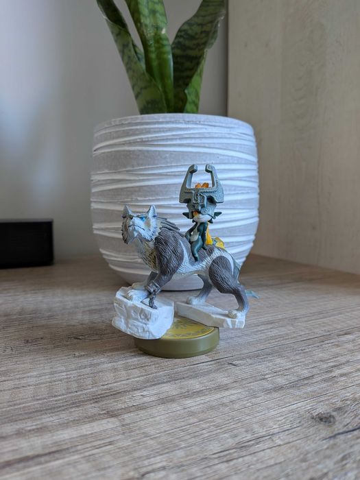 Amiibo Wolf Link (The Legend of Zelda series)