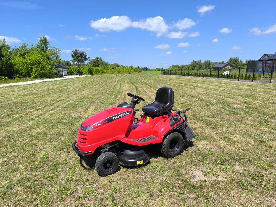Traktorek Kosiarka z Koszem Honda 2315