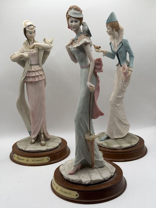 Figurka Dama z gołębiem The Leonardo Collection