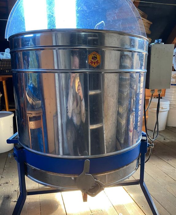 Miodarka elektryczna