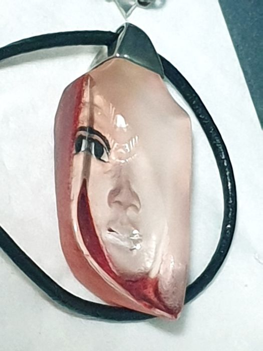 Fantástico colar em vidro artístico com prata Mats Jonasson
