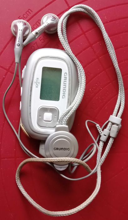 Колекційний вінтажний "Grundig"