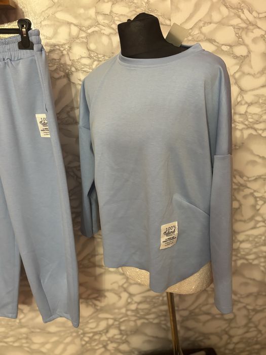 Niebieskie dresy damskie biust 120-130