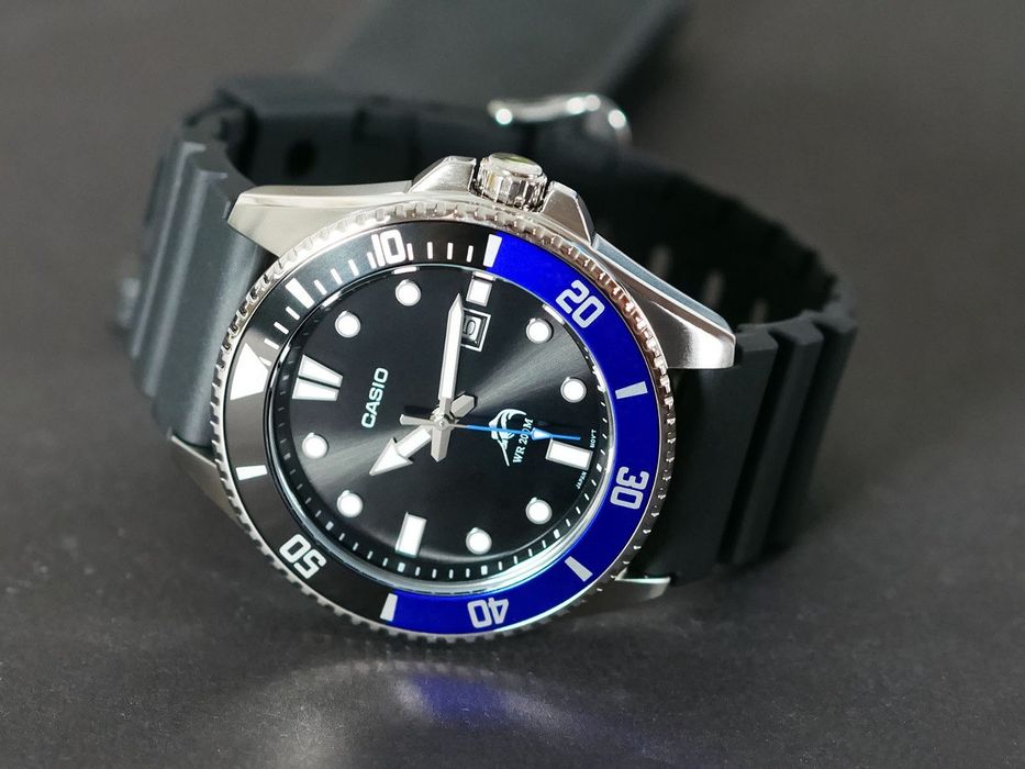 Годинник Casio MDV-106B-1A1V Duro Black-Blue