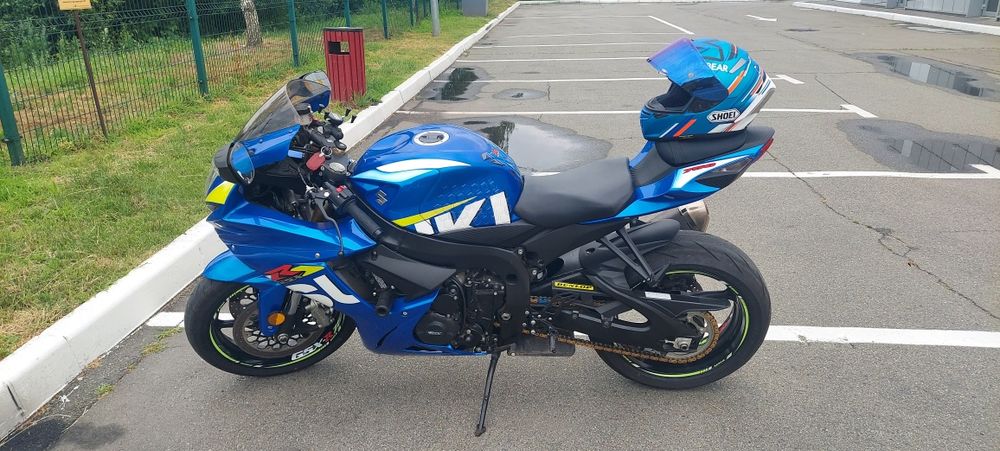 Suzuki gsx r 750