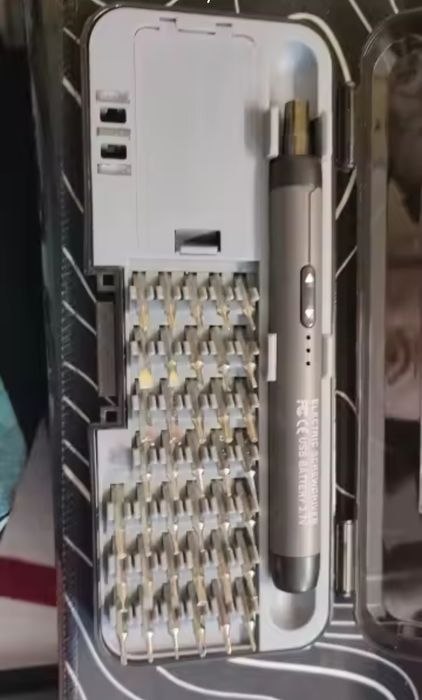 Електровикрутка з набором змінних біт 38шт