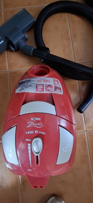 Aspirador Solac 1400w