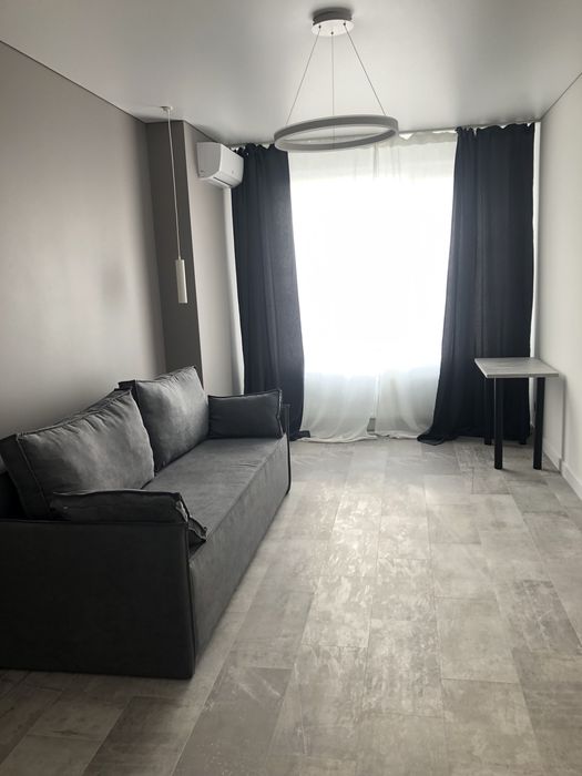 Здається 2-кімн квартира ЖК Метрополіс