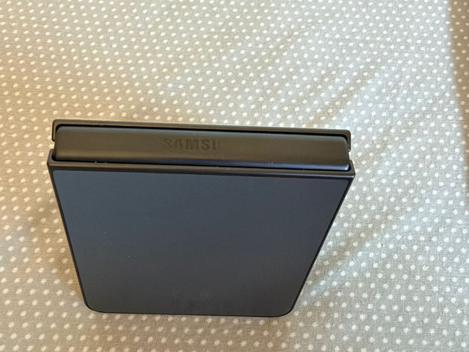 Samsung z flip 8