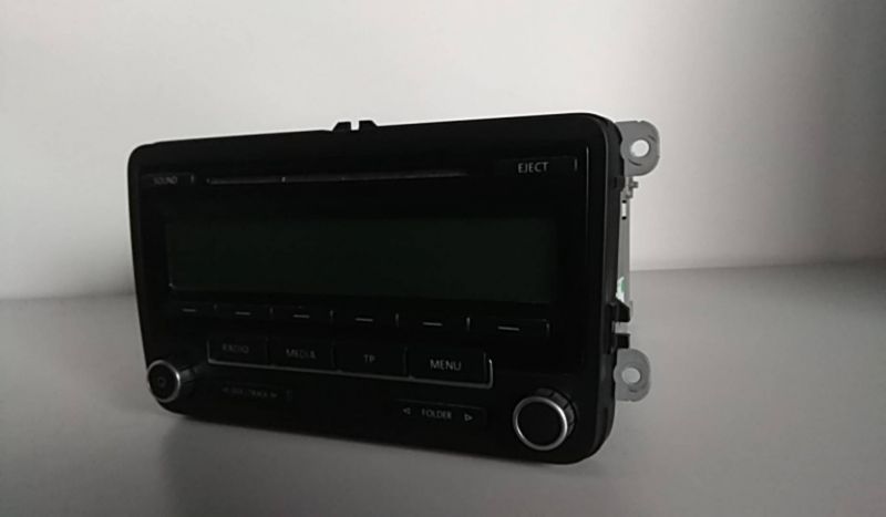 Rádio / auto-rádio VOLKSWAGEN Sharan (7N)