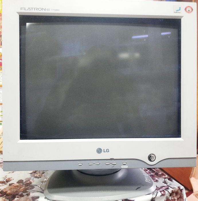 Монітор LG Flatron