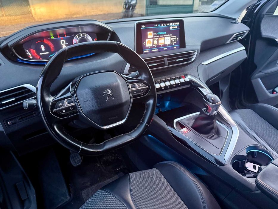 Peugeot 3008 1.2 130cv Pure Tech Allure