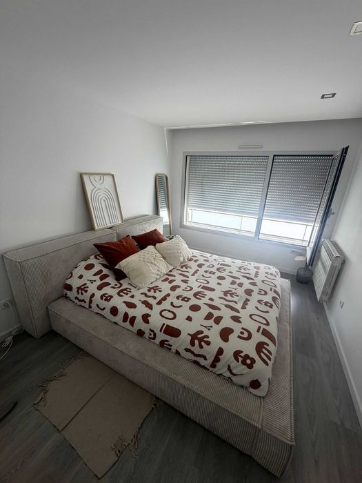 Cama de Casal  160x200 cm  Bom Estado
