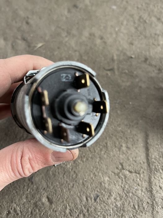 Продам замок зажигания ВАЗ