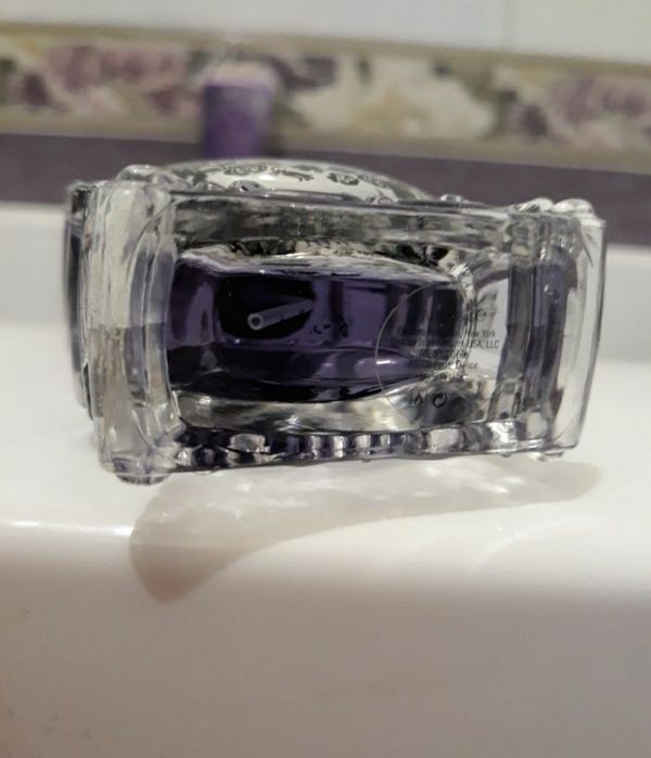 Anna Sui Forbidden Affair
