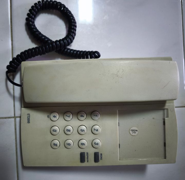 Telefones Alfa numerico -6s: vários