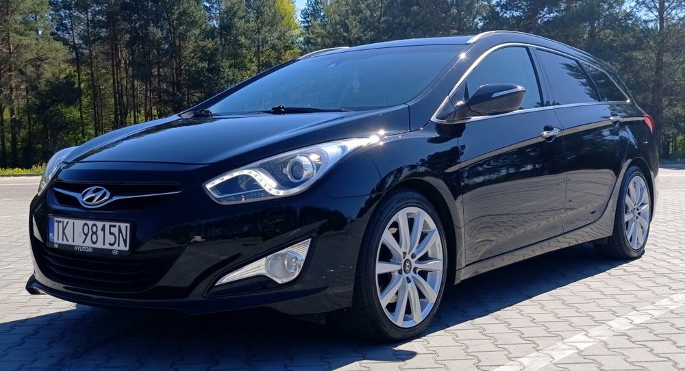 Hyundai i40 1.7 CRDi 136KM Premium – bogate wyposażenie-niski przebieg