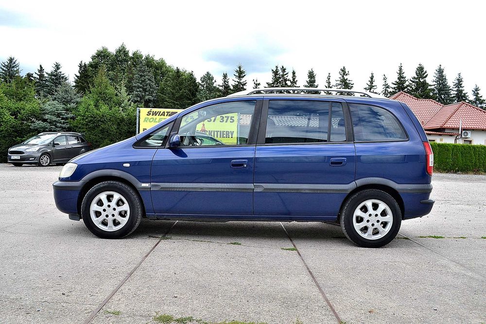 Opel - Zafira  1.8 cm benzyna , klima , 2004 r , 7-mio osobowy , okazja !