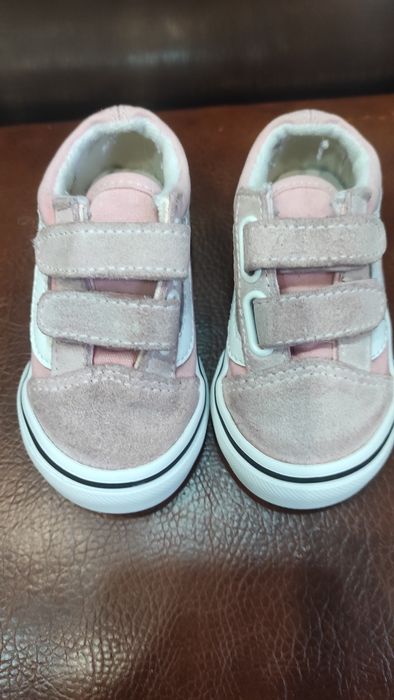 Кроссовки,конверсы Vans