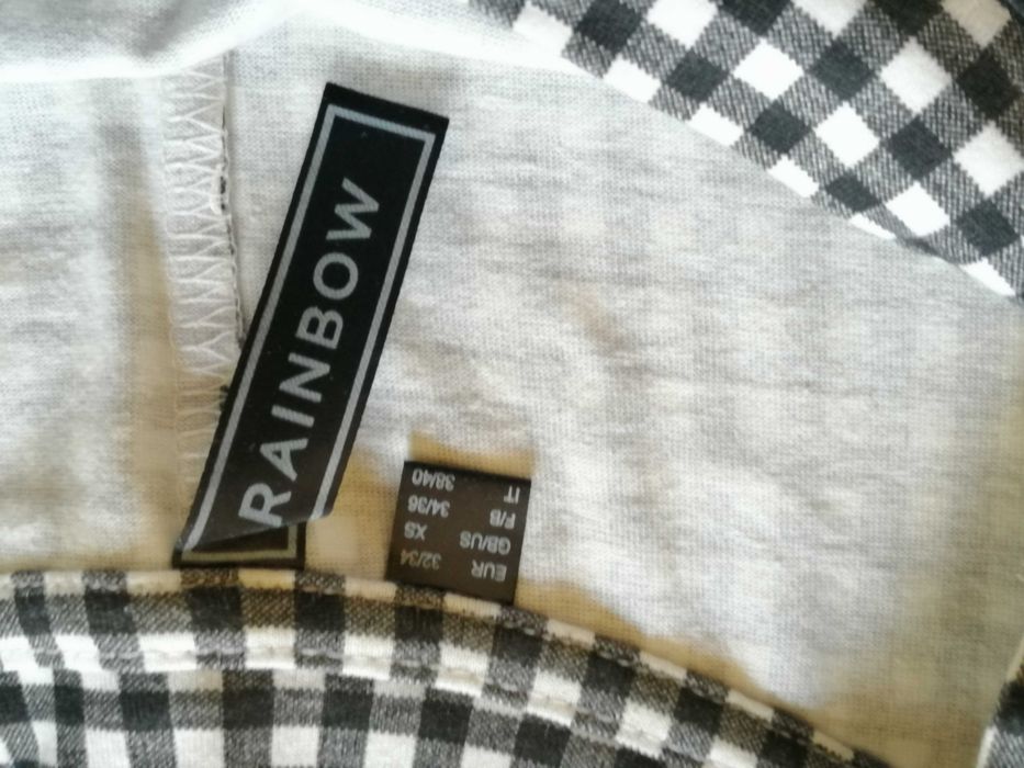 T-shirt w kratkę