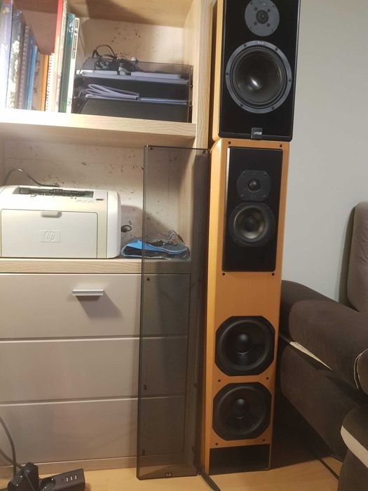 Mocne kolumny T+A Criterion Tal 130