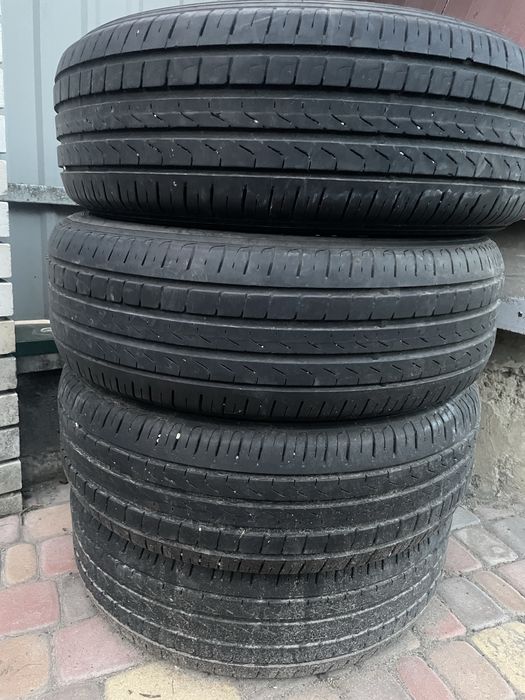 Шини  Pirelli 215/65 R17